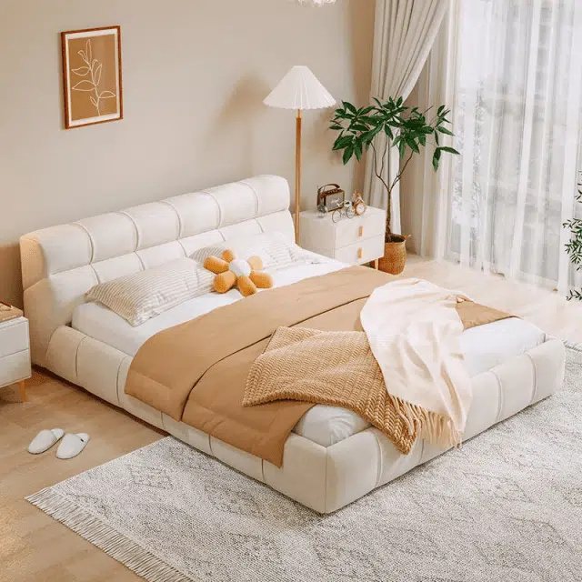 Luxurious Minimalist Upholstered Bed